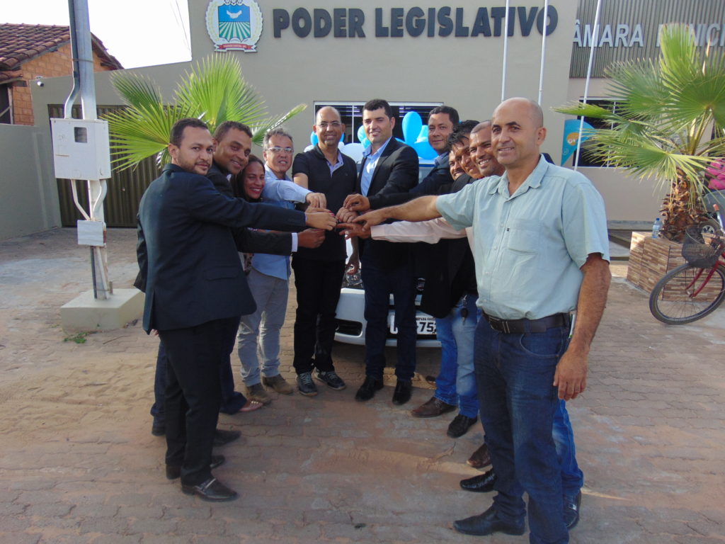 Câmara Municipal de Chapada Gaúcha realiza sessão solene de encerramento do ano legislativo de 2017.